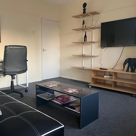 Апартаменты Addington House 4 Beds Лондон Экстерьер фото