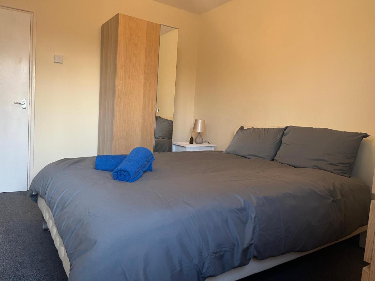 Апартаменты Addington House 4 Beds Лондон Экстерьер фото